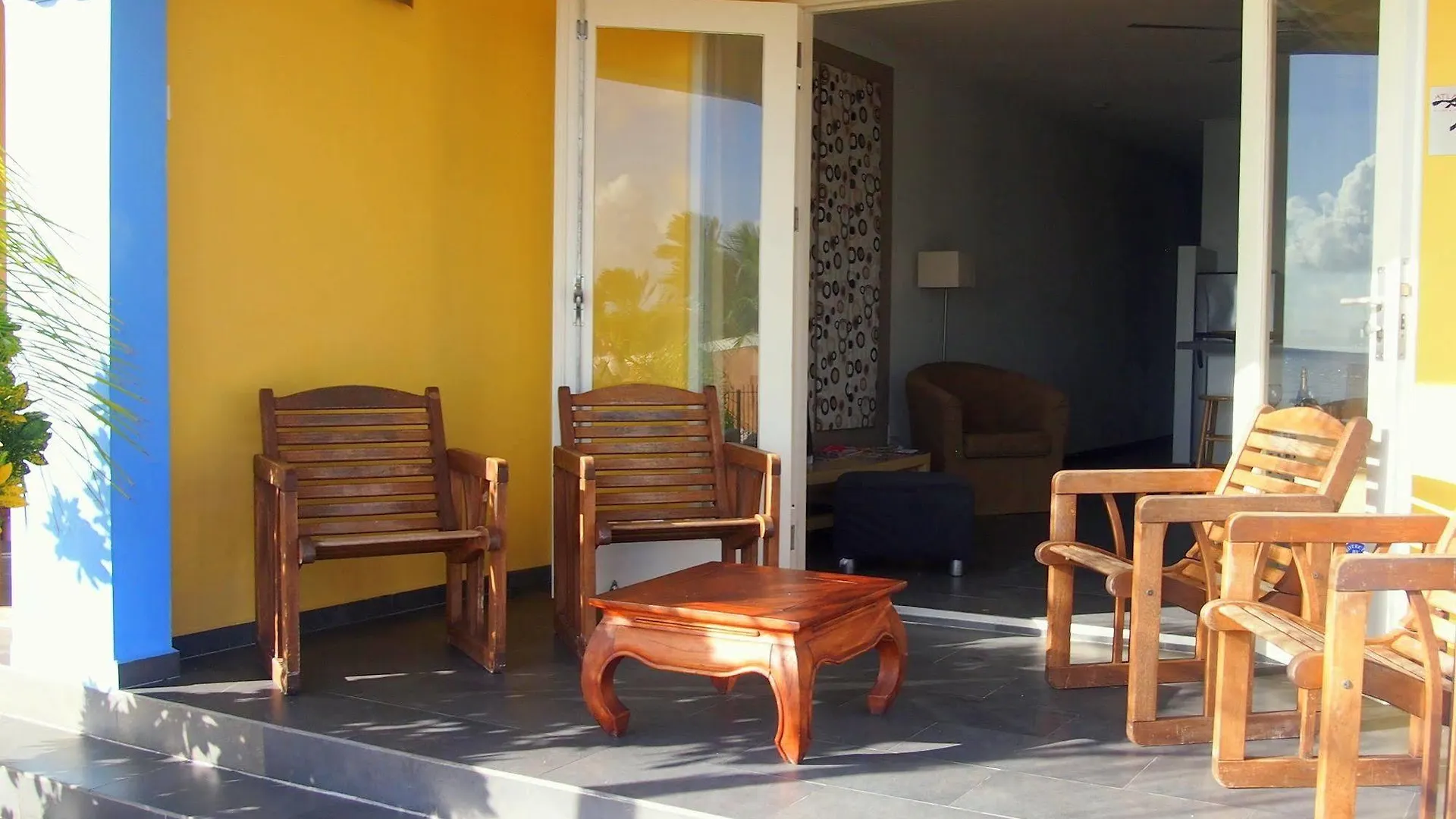 Atlantis Apartments Willemstad